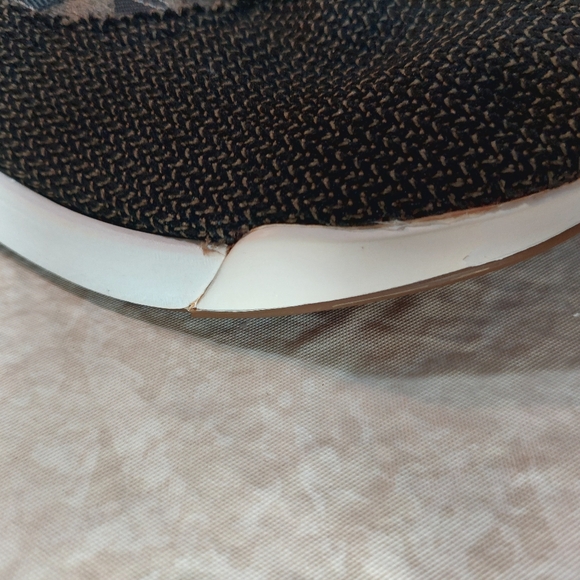 Mens Tie Sanuk Brown Size 9 Shoes Sneakers Mesh Lighweight Tan Black - Picture 4 of 8